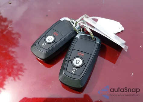 2021 Ford Ecosport Ses z USA, uszkodzony, nr VIN MAJ6S3JL2MC401509